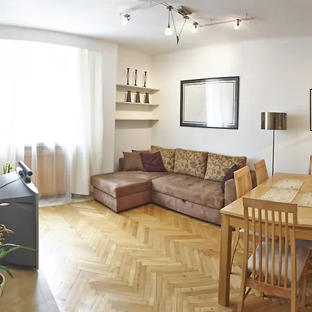 Goodnight - Elektoralna Apartment